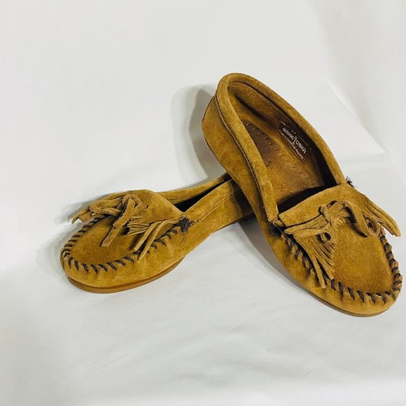 Minnetonka Kilty hardsole fringe slip-on Brown 6.5 - Picture 8 of 9